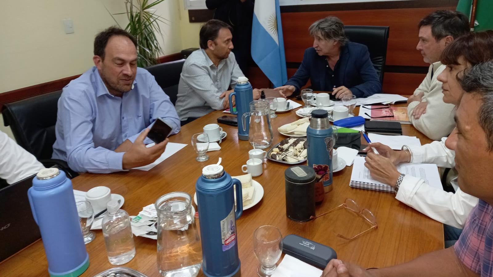 El Gobierno mejoró su oferta salarial y la llevará al 86,7% anual