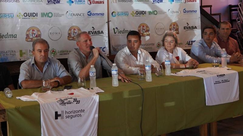 Palmieri en la presentación de “La Puente a Puente”