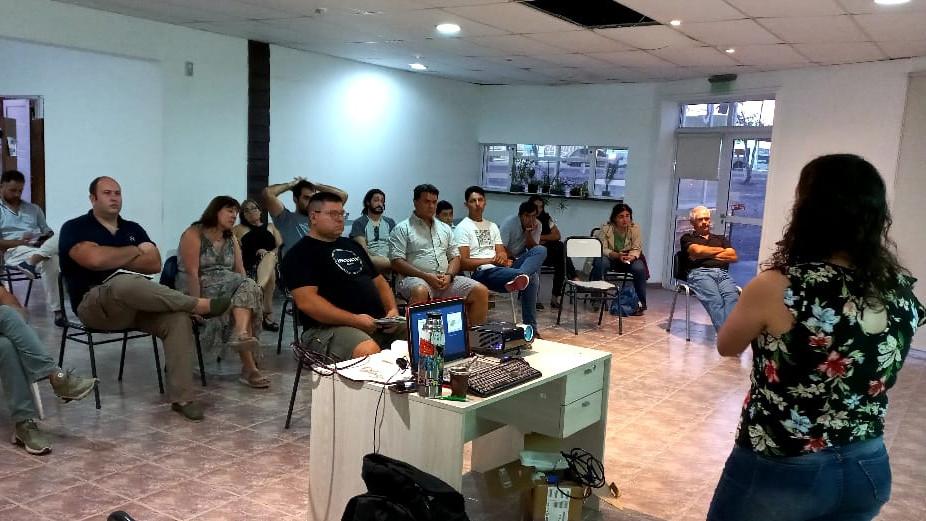 Provincia expuso sobre Invernaderos en encuentro de empresas rurales