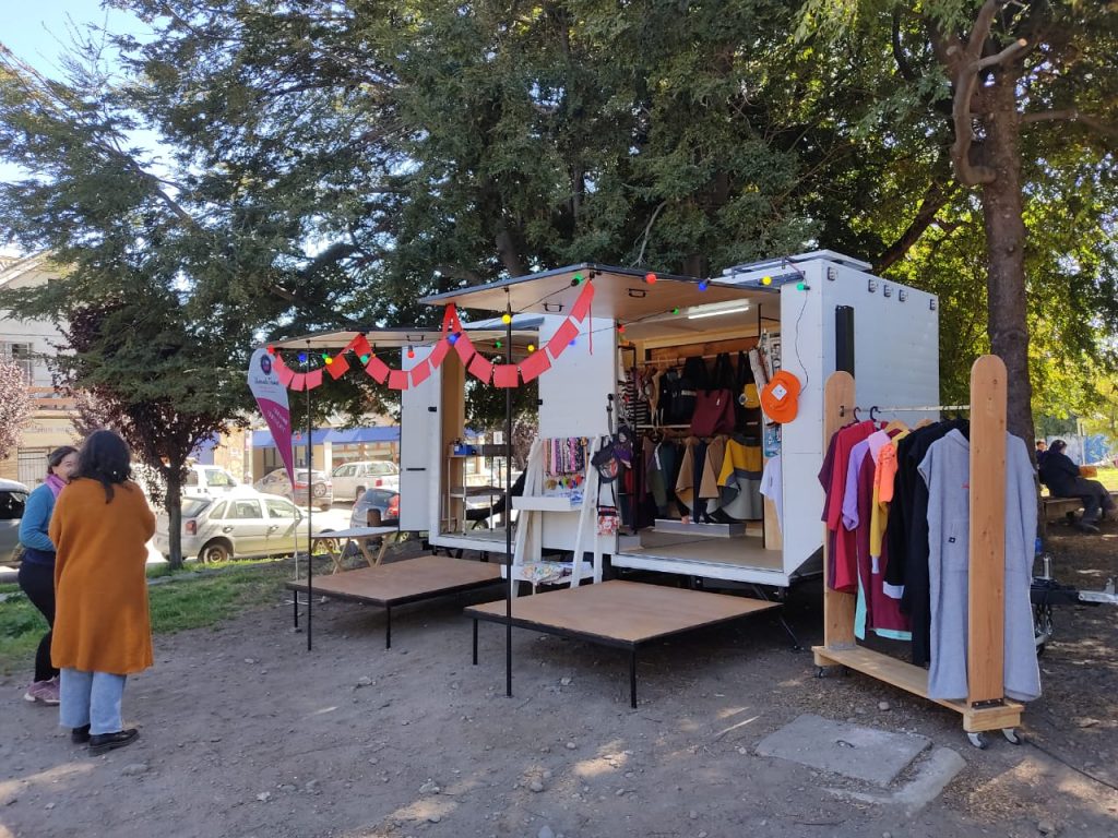Uniendo Tramas inauguró su Tienda Móvil