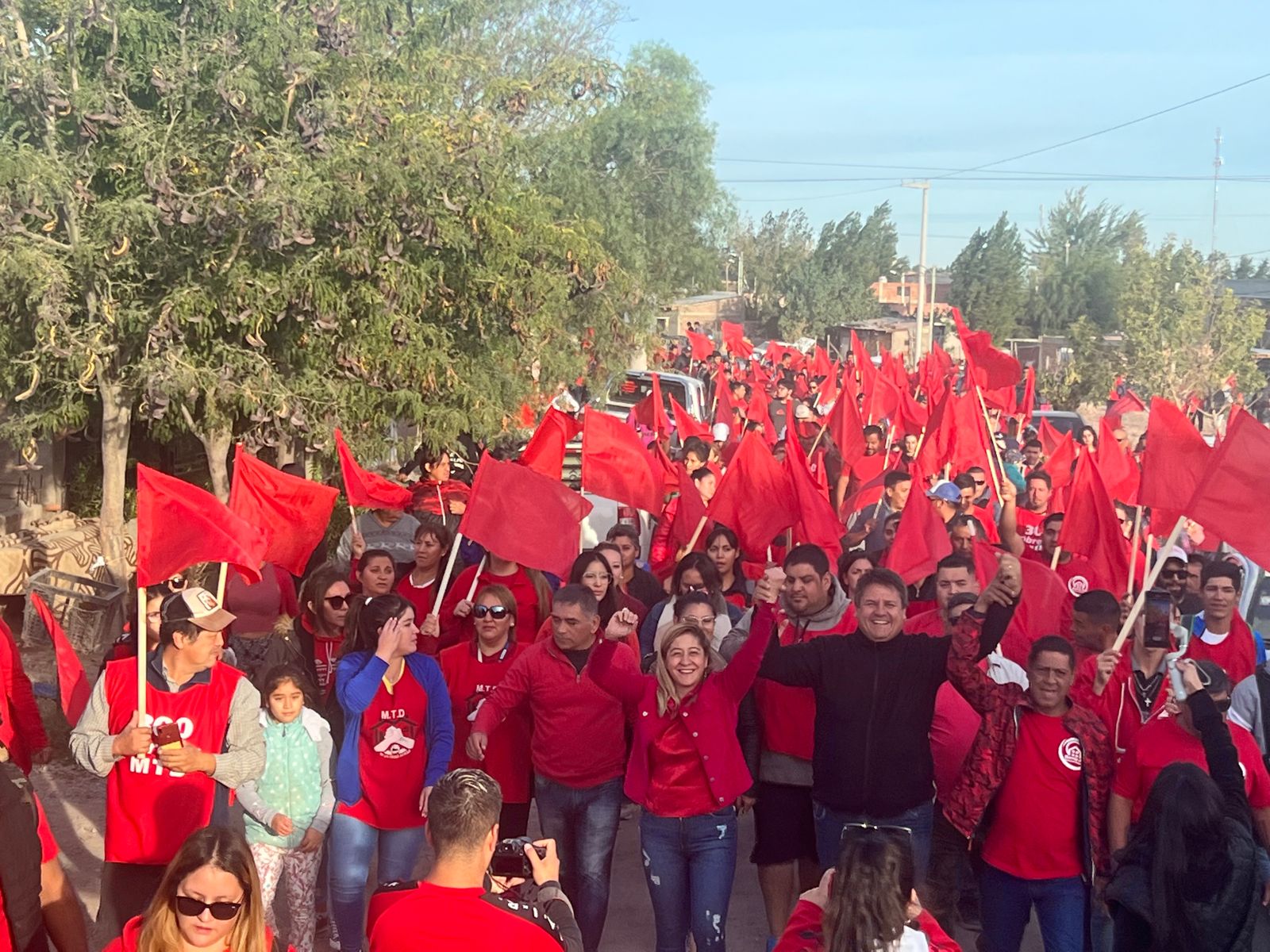 Contundente apoyo del oeste neuquino a las candidaturas de Mariano Gaido y Marcos Koopmann