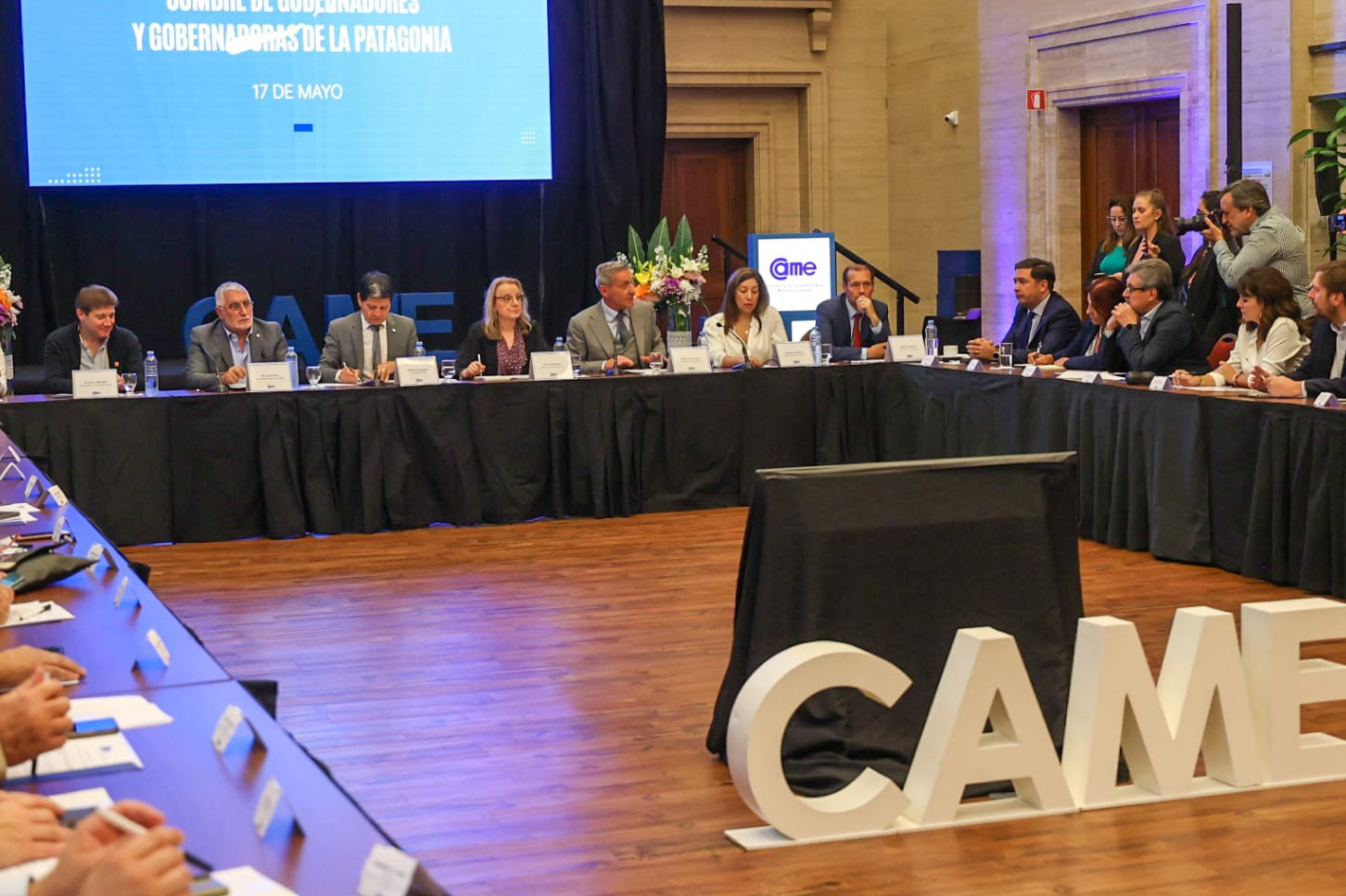 Carreras participó de la reunión de Gobernadores patagónicos con la CAME