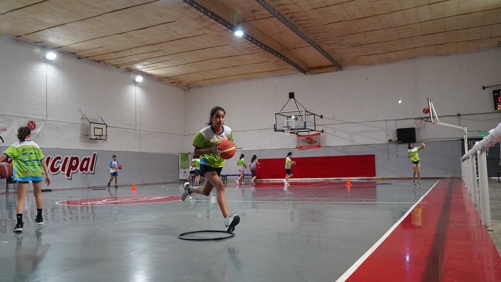 Comenzó la Liga Municipal de Desarrollo de Básquet