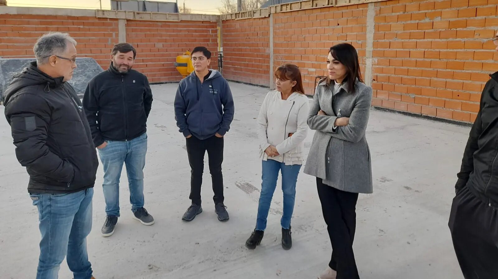 Se reiniciaron los trabajos en la obra de la ESRN N° 57 de Maquinchao