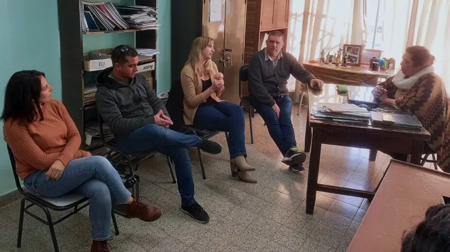 Educación informó a equipos supervisivos tareas en establecimientos