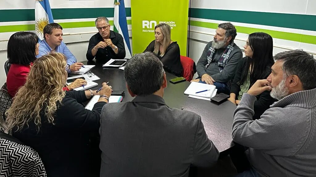 Infraestructura escolar: análisis con equipos supervisivos de Viedma
