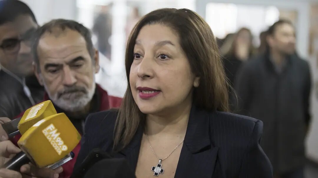 Carreras: “Debemos cuidar los monumentos y el patrimonio de Bariloche”
