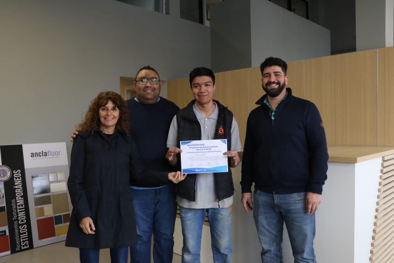 Ya 1.800 jóvenes consiguieron trabajo formal a través de la Municipalidad
