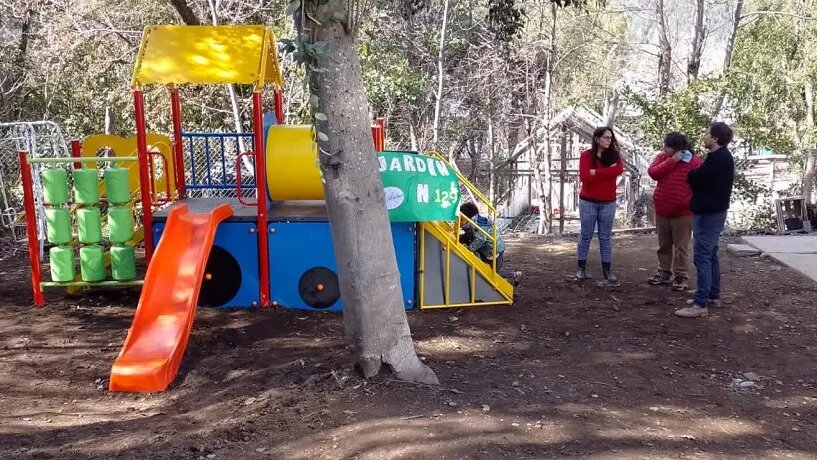 Educación entregó equipamiento a Jardines de Bariloche