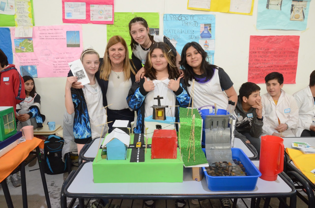RUIZ PARTICIPÓ DE LA PRIMERA FERIA DE CIENCIAS EN LA ESCUELA N° 367