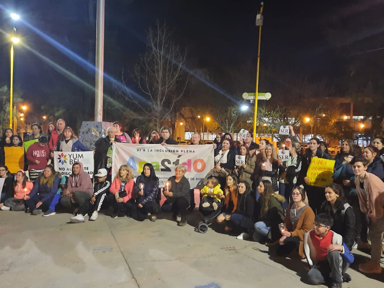 Marcha de antorchas en Cipolletti