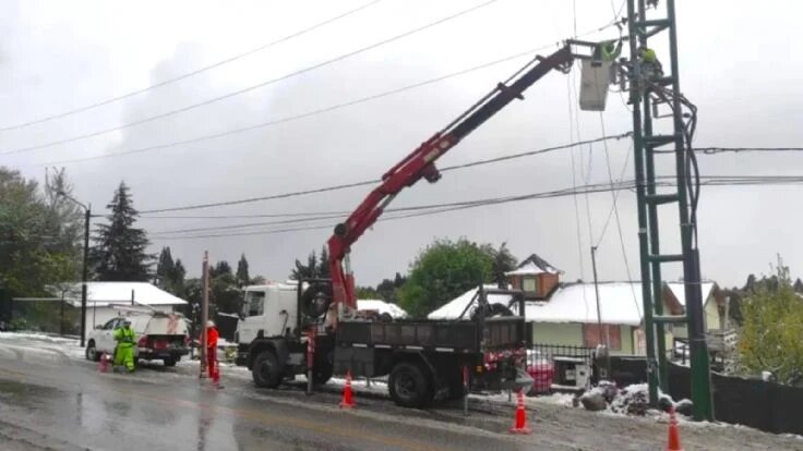 Apagón en Bariloche: más de 20 barrios estuvieron sin luz