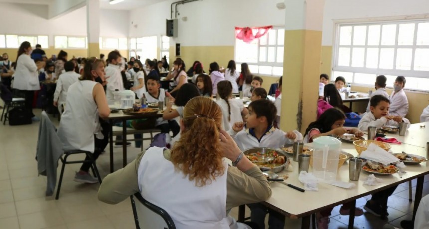 Educación y Municipio: trabajo conjunto para un servicio de calidad para estudiantes viedmenses
