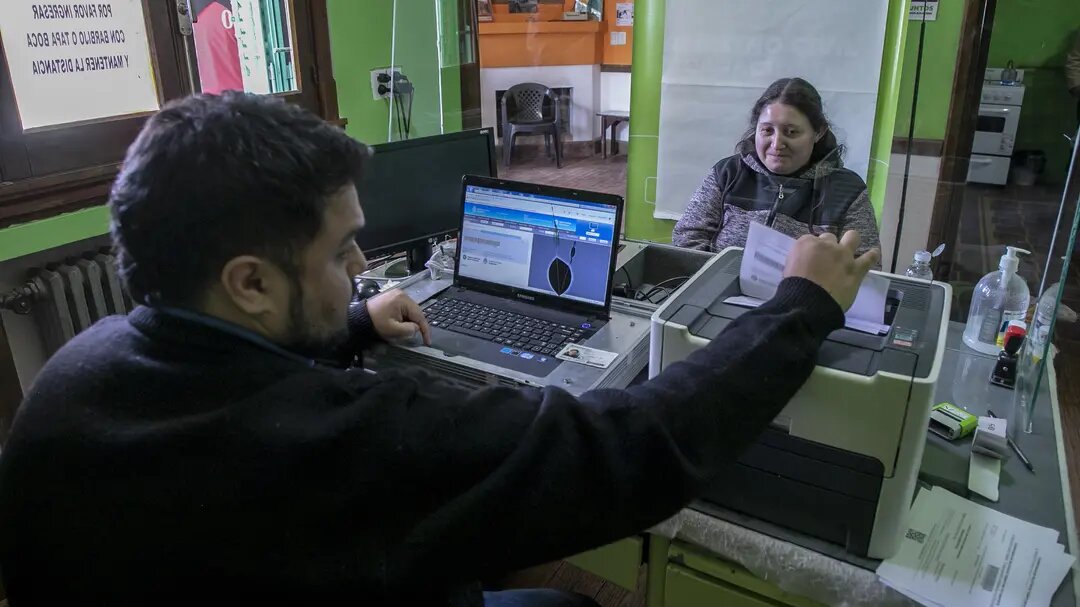 Bariloche: el Registro Civil móvil se instala en barrio 