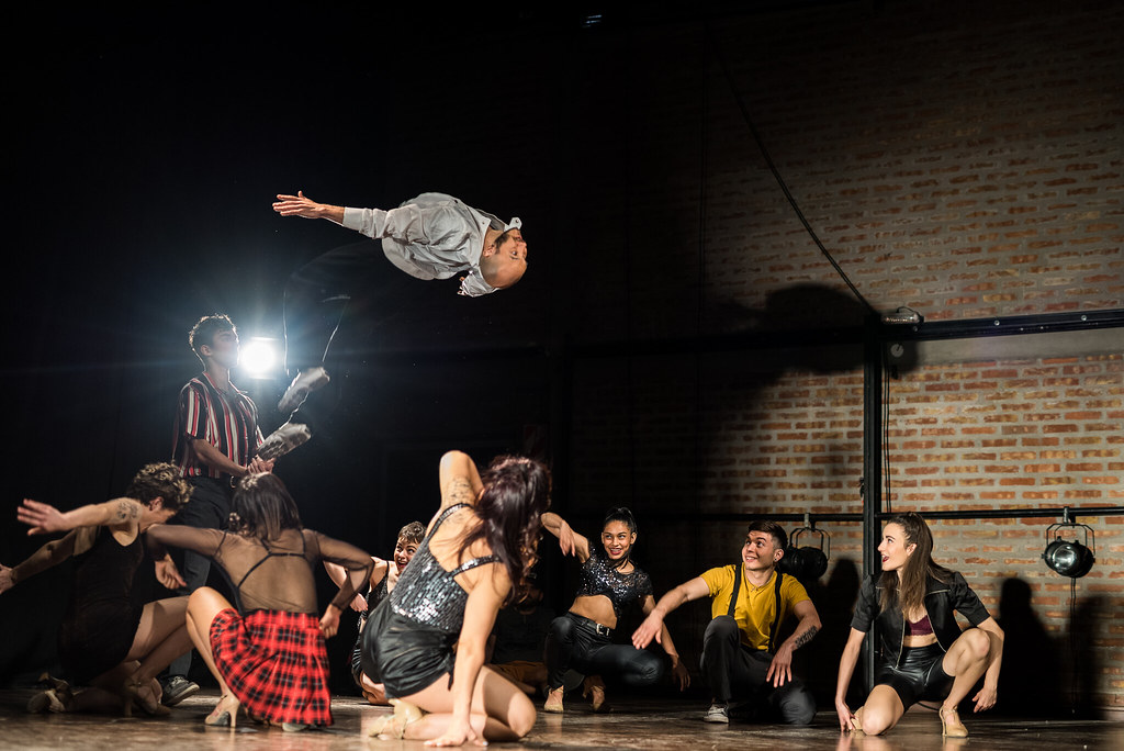 Happy Hour: El musical sobre la amistad y el amor 