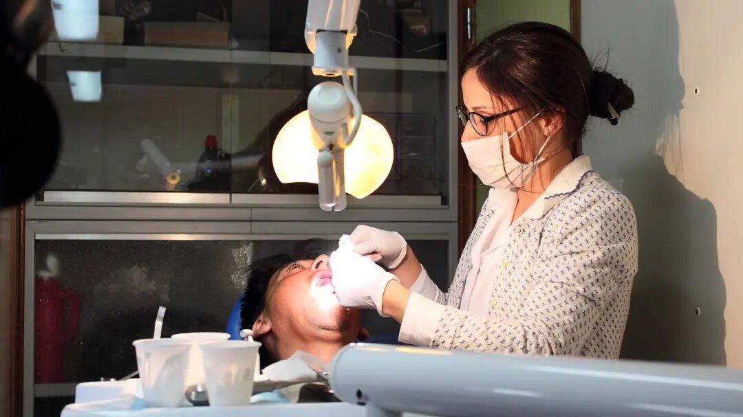 Día de la Odontología: Salud recuerda la importancia de la salud bucal