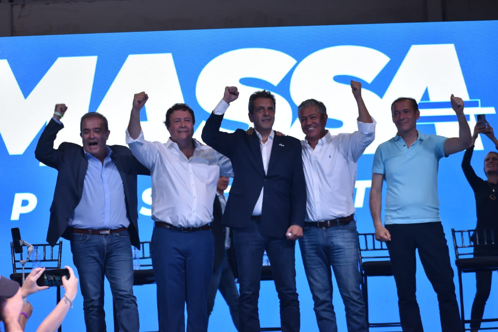 Massa Defendió los Recursos de Río Negro y Realizó Anuncios Trascendentales