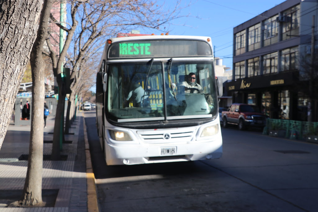 Transporte Gratuito en Cipolletti Durante el Domingo de Balotaje
