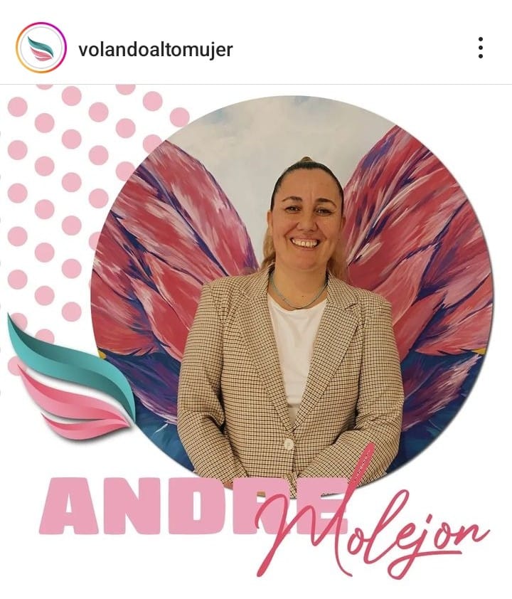 Llega Volando Alto Mujer