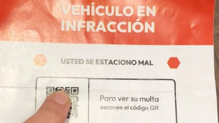 Estafadores usan ahora falsas multas de tránsito y código QR