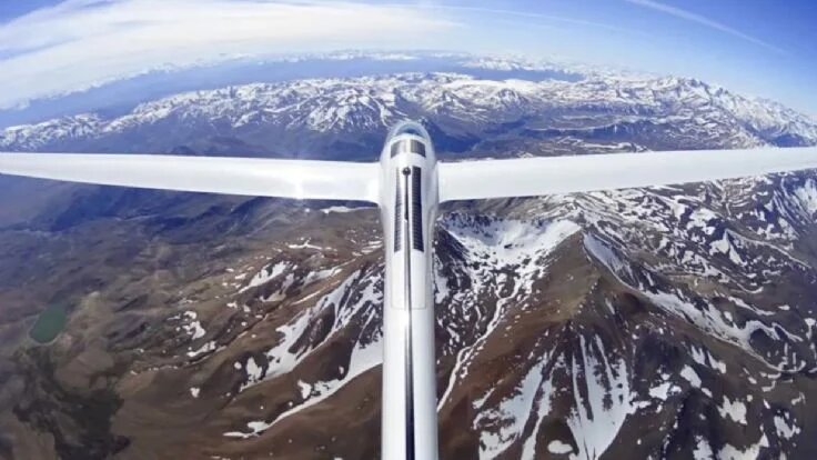 XXV encuentro de vuelo en la Patagonia: regresan los planeadores al cielo del Alto Neuquén