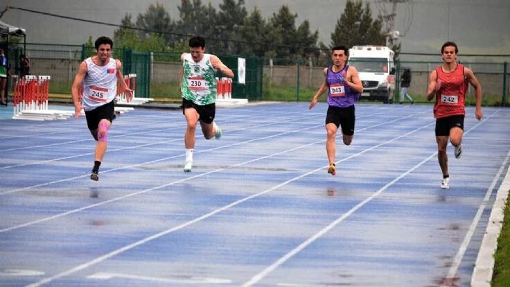 Juegos de la Araucanía: Neuquén siguió sumando oro en atletismo y natación