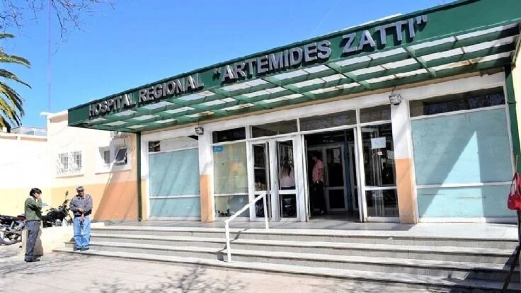 Un pibe de 14 años se descompensó en un playón deportivo y murió