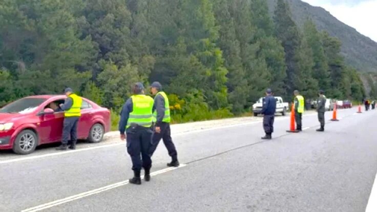 Bariloche: realizaron tres allanamientos en la zona donde fue hallado Bautista